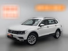 2017 Volkswagen Tiguan L 2017 1.8T AT 330TSIFashionFWD #1