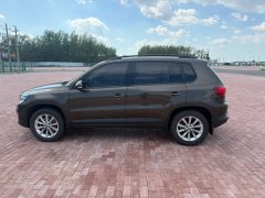 2017 Volkswagen Tiguan 2016 1.8T AT 300TSIFashionFWD #7