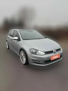 2017 Volkswagen Golf 2017 1.4T AT 230TSI Luxury Million Edition #3