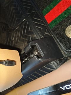Passenger Seat Rail & Frame