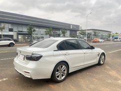 2017 BMW 3 Series 2017 2.0T AT 320LiFashion #9