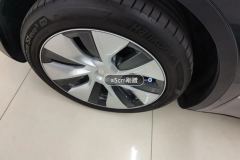 Left Front Wheel Hub