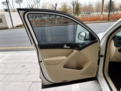 2016 Volkswagen Tiguan 2015 1.8T AT FashionFWD #13