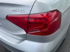 2018 Volkswagen Jetta 2017 1.4 MT Fashion #24