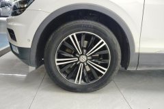 2017 Volkswagen Tiguan L 2017 1.8T AT 330TSIFlagshipFWD #6