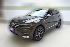 2017 Volkswagen Tiguan L 2017 1.8T AT 330TSIFlagshipFWD #1