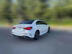 2024 Mercedes-Benz A-Class 2023 1.3T AT A 200 L Fashion #6