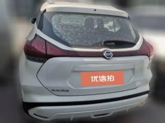 2023 Nissan Kicks 2022 1.5L CVT XL AT Fashion #4