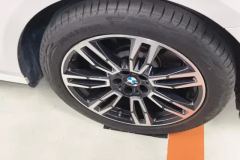 2025 BMW 5 Series 2025 530Li xDrive MSport Pkg #6