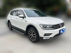 2017 Volkswagen Tiguan L 2017 1.8T AT 330TSILuxury FWD #3