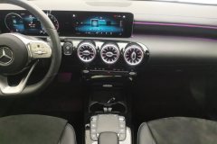 2020 Mercedes-Benz A-Class 2020 1.3TAT A200LSportsedan chairFashion Facelift #16