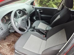 2018 Volkswagen Polo Hatchback 2016 1.4 MT Fashion #3