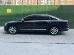 2017 Volkswagen Passat 2017 1.8T AT 330TSIHonor #5
