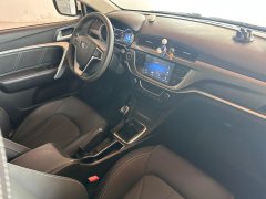2018 Geely Auto Emgrand Sedan 2017 1.5L MT Million Edition Luxury #7