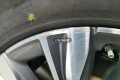 Right Front Wheel Hub