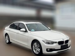 2017 BMW 3 Series 2017 2.0T AT 320LiFashion #2