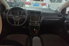2015 Volkswagen Polo Hatchback 2014 1.6 AT Comfort #12