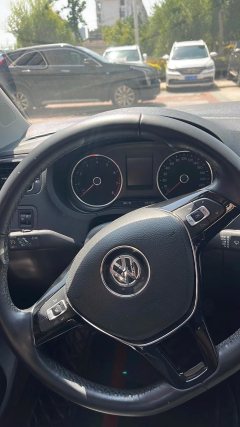 2018 Volkswagen Polo Hatchback 2016 1.6 AT Comfort #9