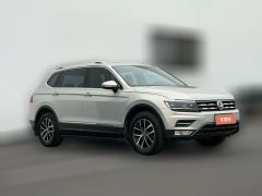 2017 Volkswagen Tiguan L 2017 1.8T AT 330TSILuxury FWD #3