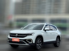 2025 Volkswagen Tayron 2026 300TSI 30 Million Select Edition #1