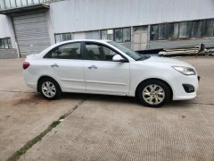 2015 Chang'an Yuexiang V5 2012 1.5 MT Sport China V #3