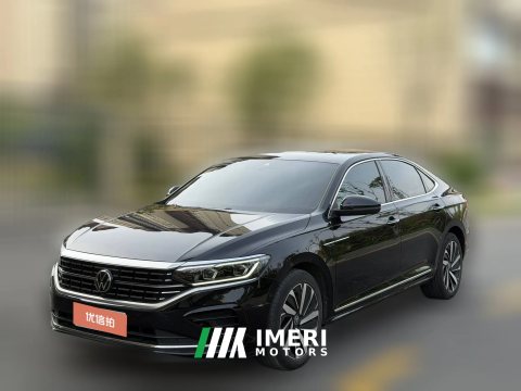 2023 Volkswagen Passat 2023 Facelift 2.0T AT 330TSI Luxury
