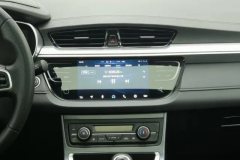 2018 Geely Auto Emgrand Sedan 2018 1.5 MT upConnected #16