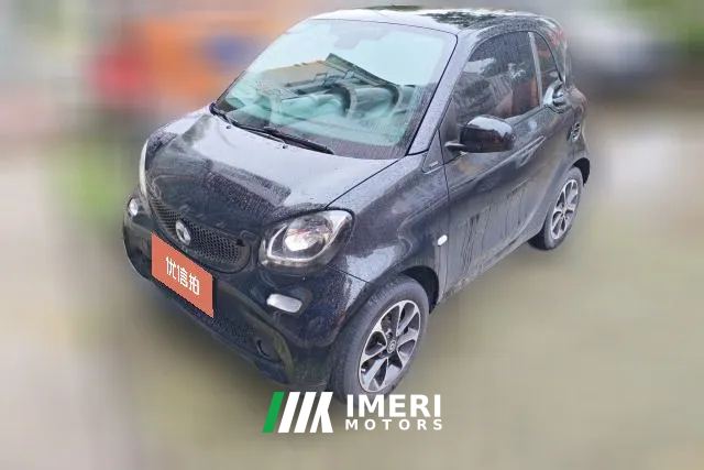 2016 smart ForTwo 2015 1.0 AT 52kilowattHardtopPassionEdition (Imported)