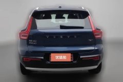 2022 Volvo XC40 2022 T4 AWD Smart Fashion Edition #4