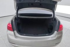 2018 BMW 3 Series 2018 2.0T AT 320LiFashion #4