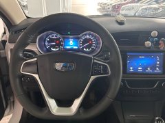 2018 Geely Auto Emgrand Sedan 2017 1.5L MT Million Edition Luxury #6