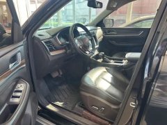 2018 Roewe RX8 2018 2.0T AT 30TSmart ConnectnetFlagshipRWD #2