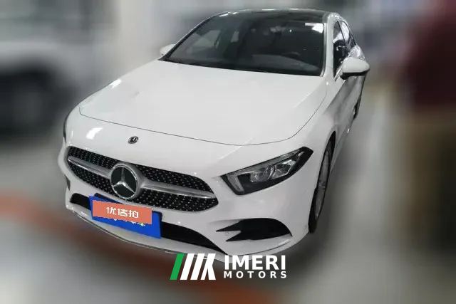 2020 Mercedes-Benz A-Class 2020 1.3T AT A200LSportsedan chair