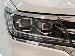 2018 Roewe RX8 2018 2.0T AT 30TSmart ConnectnetFlagshipRWD #11