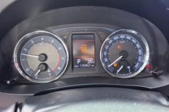 2015 Toyota Corolla 2014 1.6 AT GL-iGenuine LeatherEdition #13