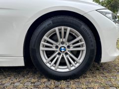 2015 BMW 3 Series 2015 2.0T AT 320LiSuperJoyEditionFashion #25
