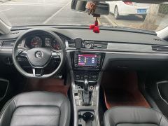 2016 Volkswagen Passat 2017 1.8T AT 300TSI DSG political intelligenceEdition #9