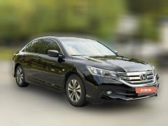 2015 Honda Accord 2015 2.0 AT ComfortLX #3