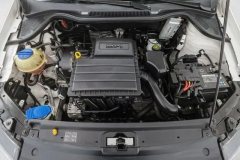 2019 Volkswagen Polo Hatchback 2018 1.5 AT Safe driving #7