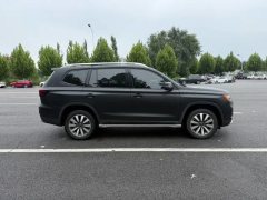 2018 Roewe RX8 2018 2.0T AT 30TSmart ConnectnetFlagshipRWD #3