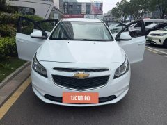 2015 Chevrolet Cruze Sedan 2015 1.5 AT ClassicSE #2
