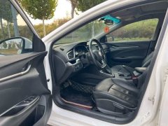 2018 Buick Excelle GT Sedan 2018 1.3T AT 18TElite #4