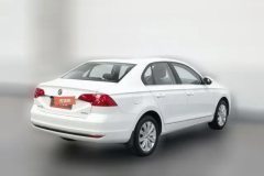 2016 Volkswagen Bora Sedan 2016 1.6 MT Comfort #2