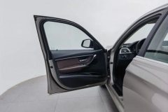 2019 BMW 3 Series 2019 2.0T AT 320LiFashion #11