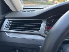 2018 Volkswagen Passat 2017 1.8T AT 330TSIYu ZunEdition #24