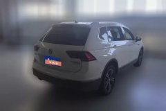 2017 Volkswagen Tiguan L 2017 1.8T AT 330TSIFlagshipFWD #3