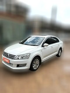 2015 Volkswagen Santana 2015 1.6 AT Luxury #1