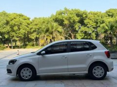 2016 Volkswagen Polo Hatchback 2016 1.4 AT Fashion #9