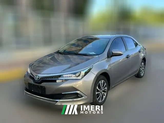 2020 Toyota Corolla Twin Engine E+ 2019 1.8 AT Luxury HEV