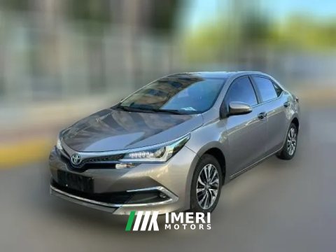 2020 Toyota Corolla Twin Engine E+ 2019 1.8 AT Luxury HEV